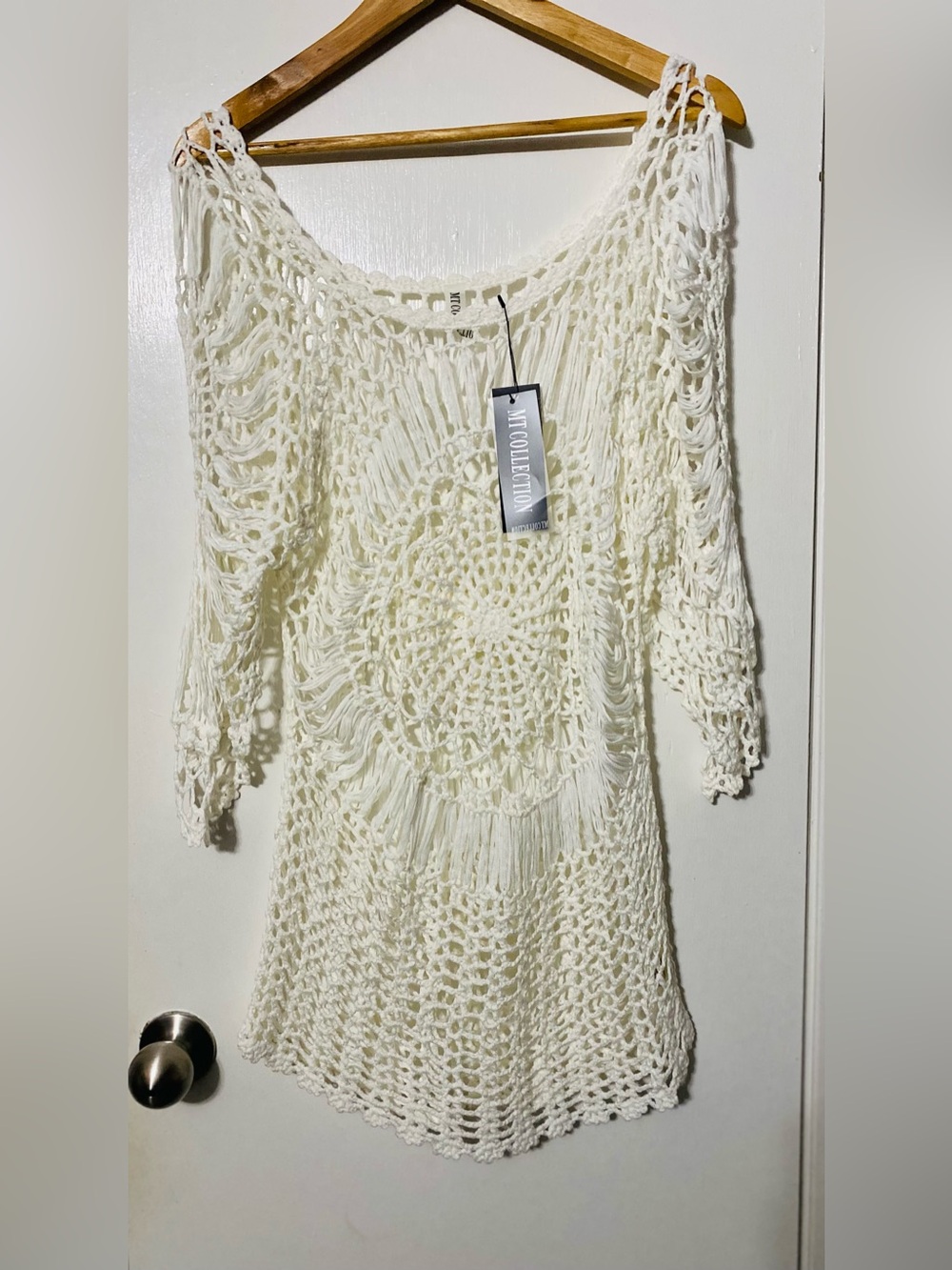 🤩JM Collection Cream Crochet Cover-Up with Fringe
